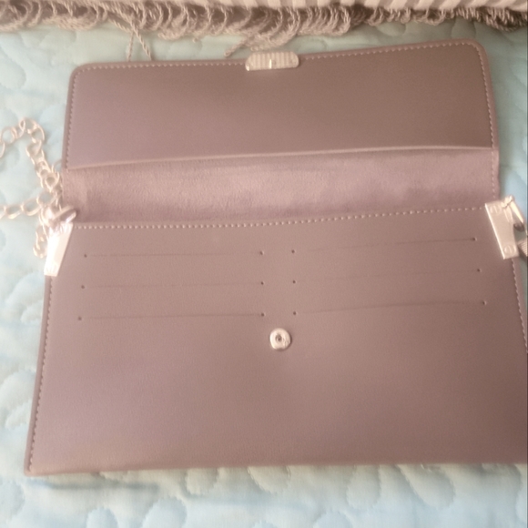 Source Unknown - Rose Gold Cross body Purse, 9x5x1 - Picture 3 of 3